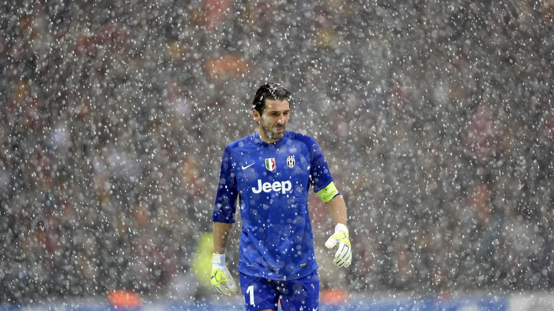 “峡谷追逐:深山之中的极速角逐”,峡谷the canyons